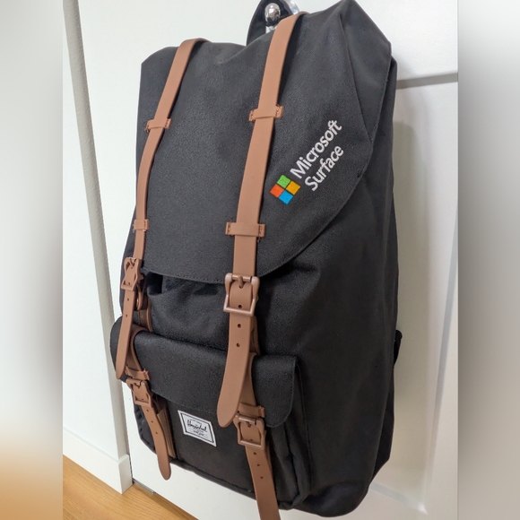 HERSCHEL SUPPLY CO Black/Brown LITTLE AMERICA Microsoft BACKPACK Laptop Travel - Picture 1 of 16